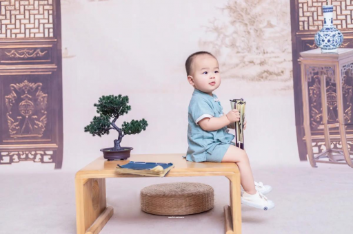 六盘水宝宝头睡扁了